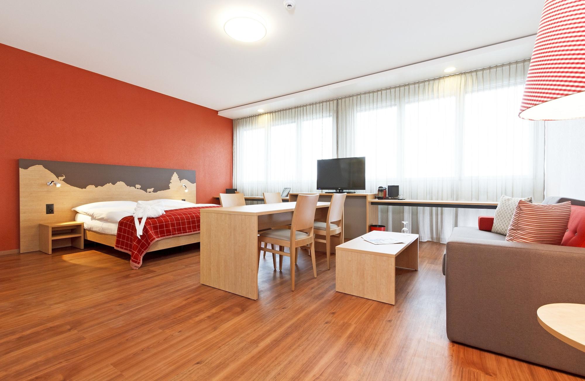 Steinhausen Swissever Hotel Zug מראה חיצוני תמונה