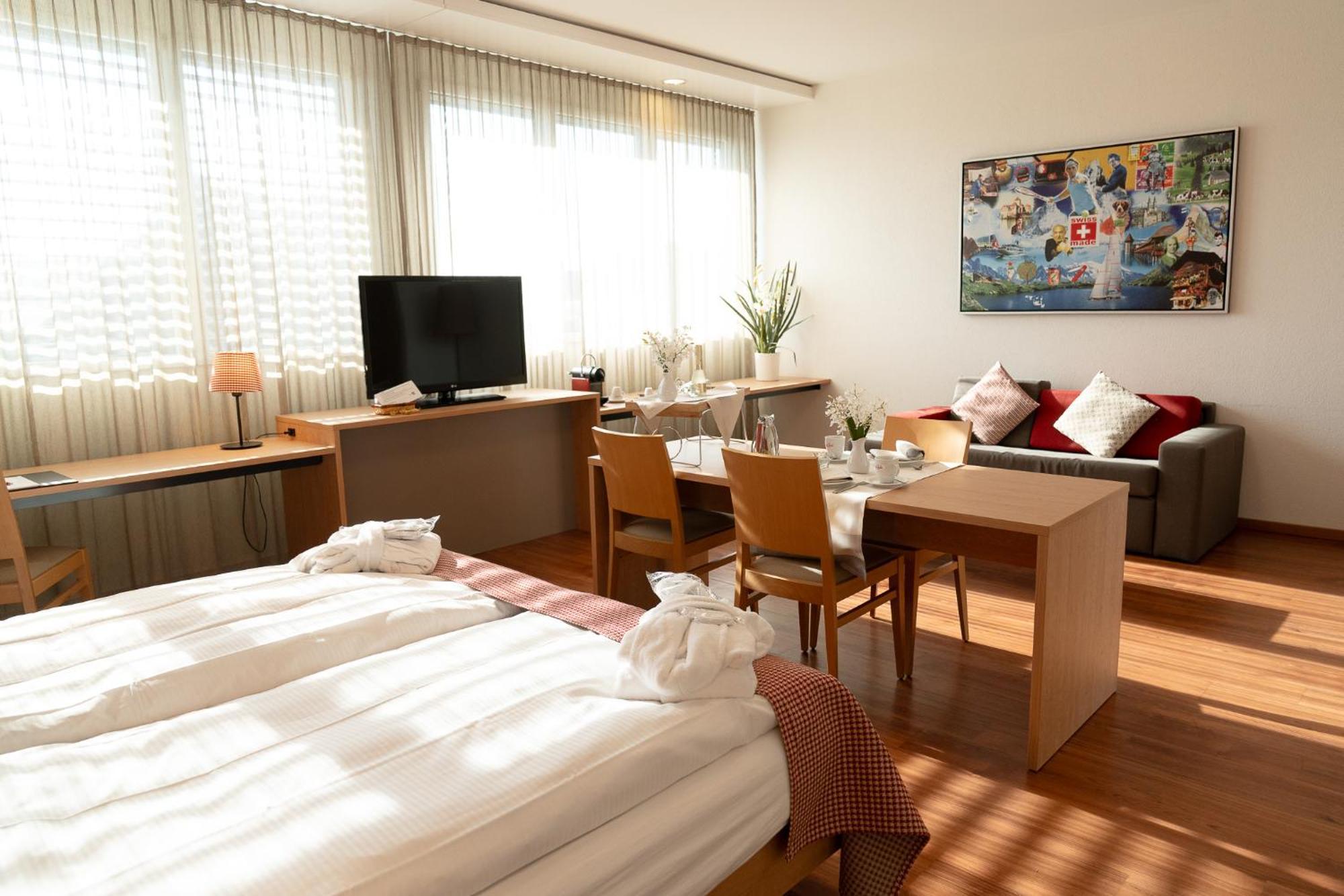 Steinhausen Swissever Hotel Zug חדר תמונה