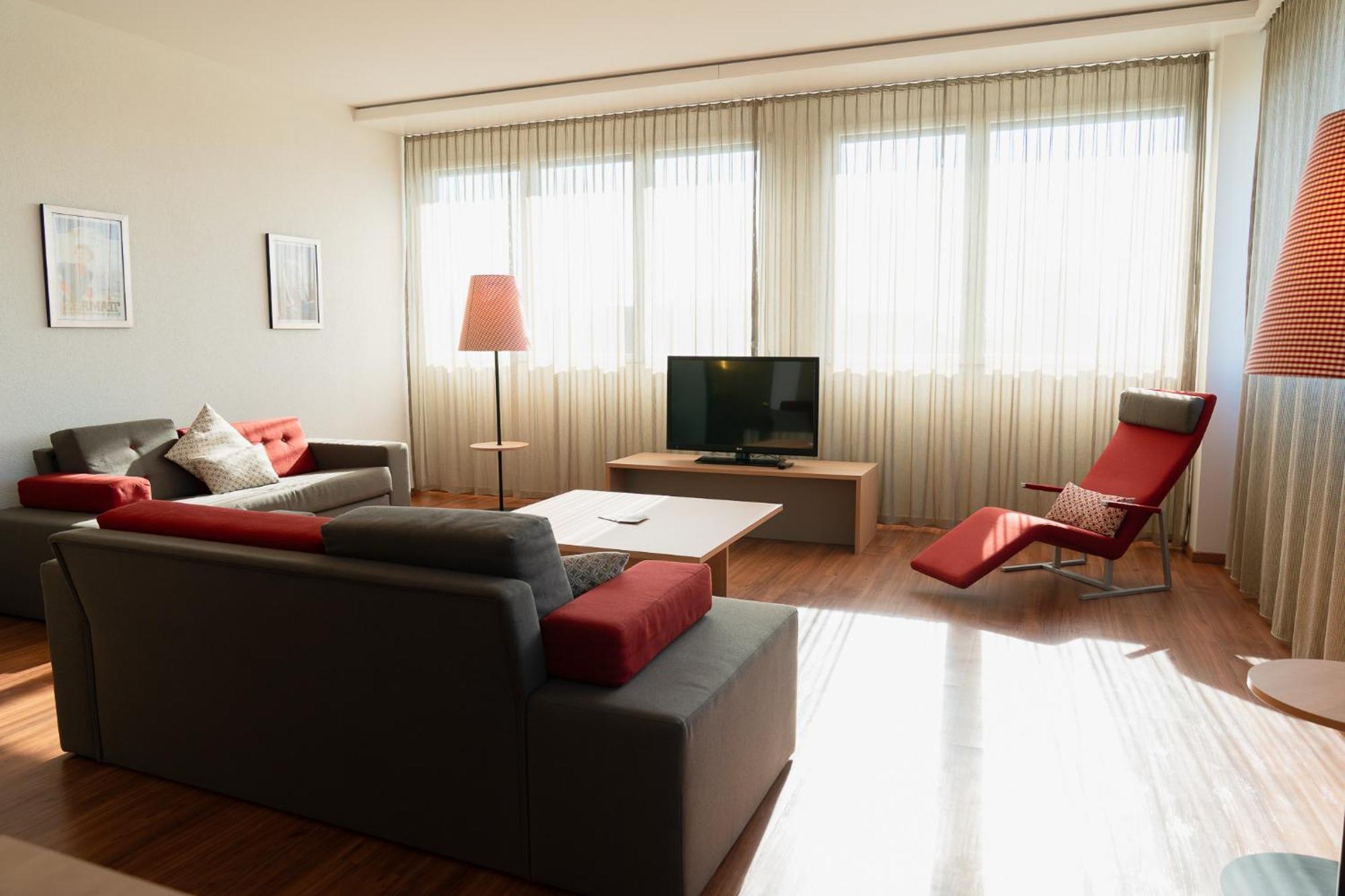 Steinhausen Swissever Hotel Zug מראה חיצוני תמונה