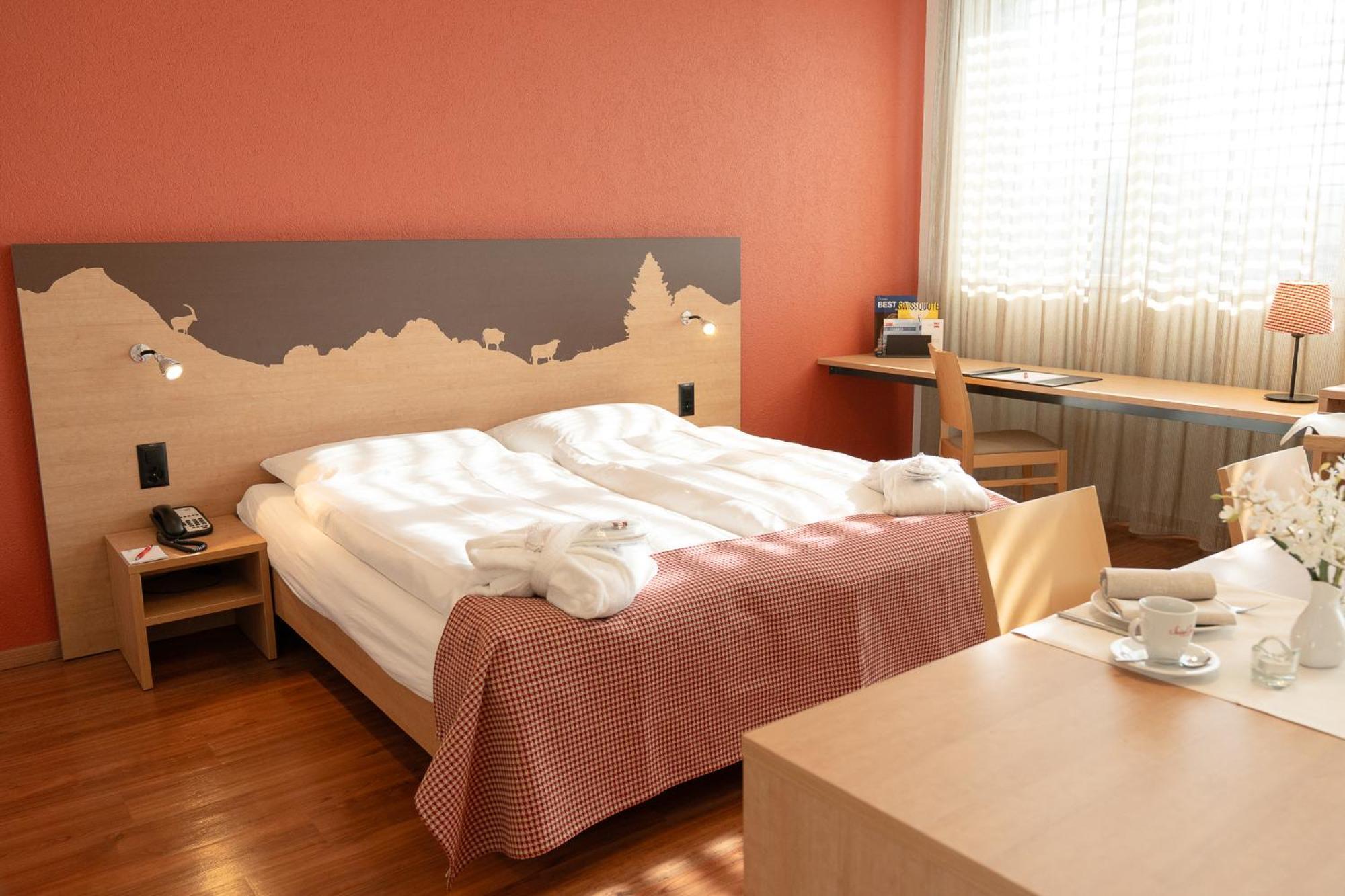 Steinhausen Swissever Hotel Zug מראה חיצוני תמונה