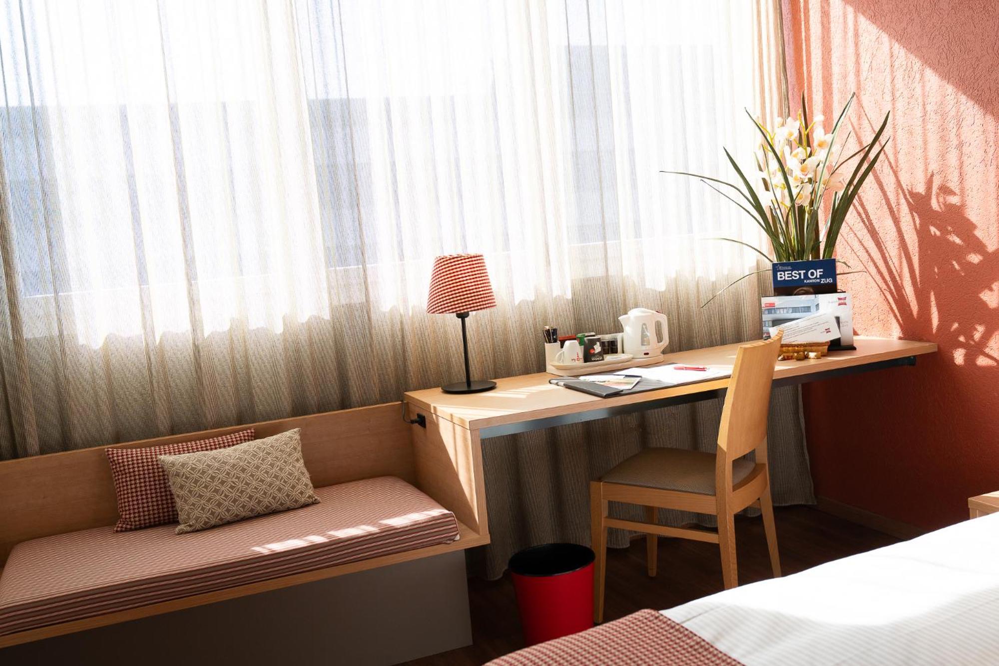 Steinhausen Swissever Hotel Zug חדר תמונה