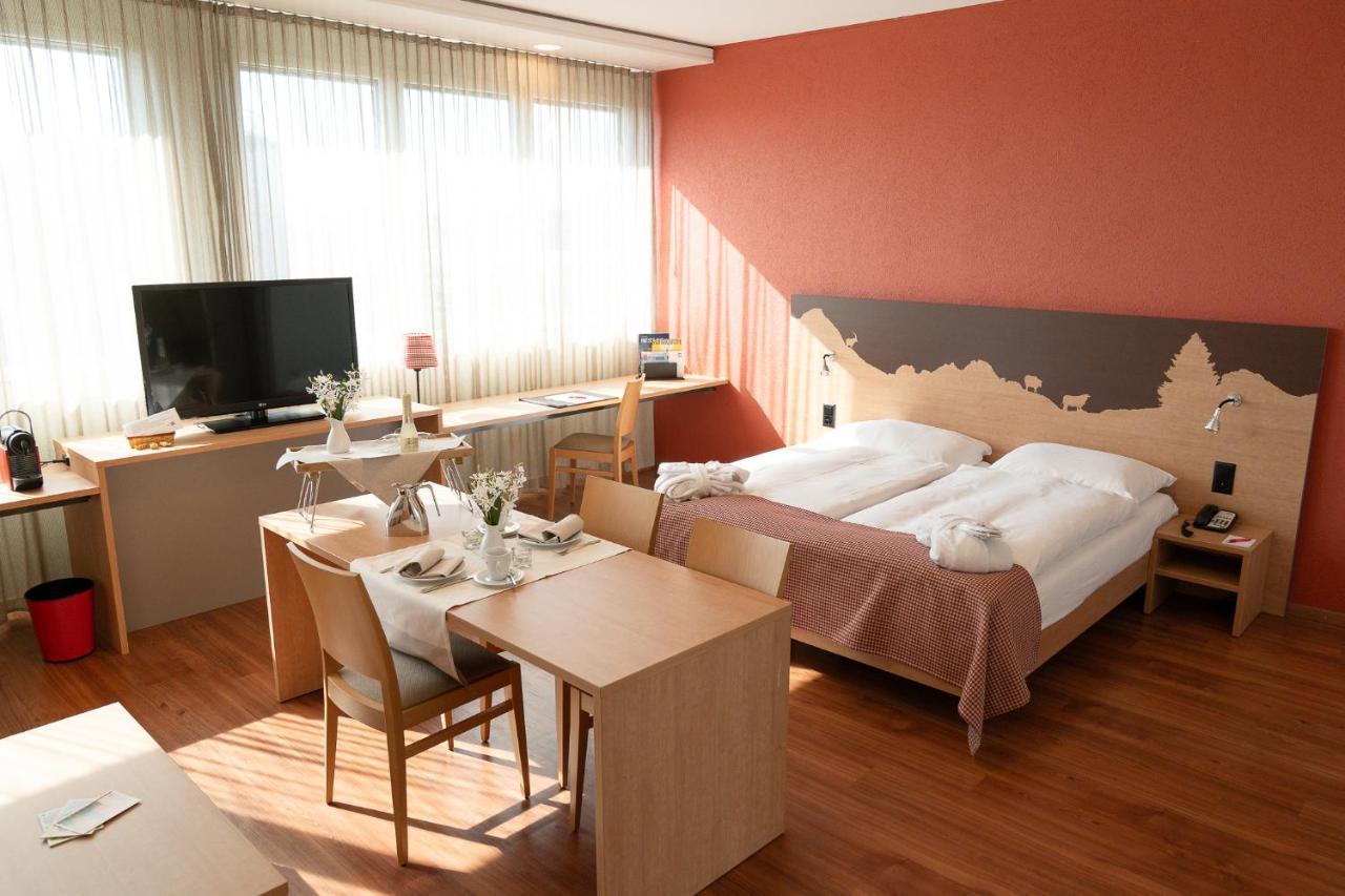 Steinhausen Swissever Hotel Zug מראה חיצוני תמונה